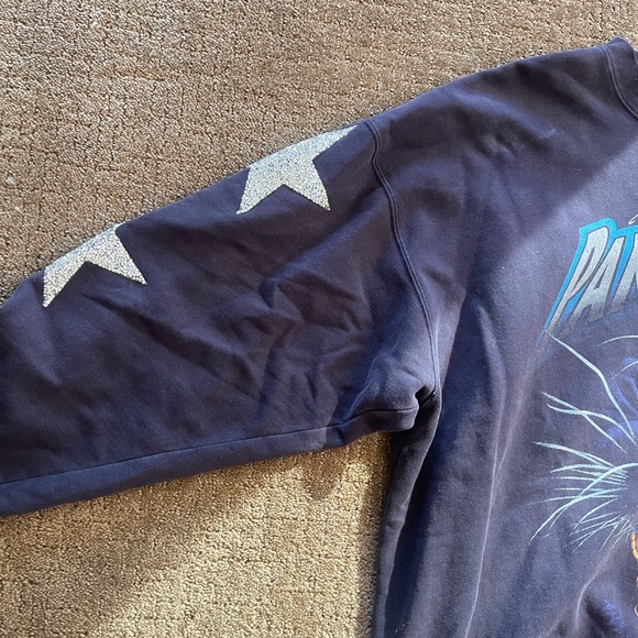 Oversized Panthers Sweatshirt - Picture 2 of 5